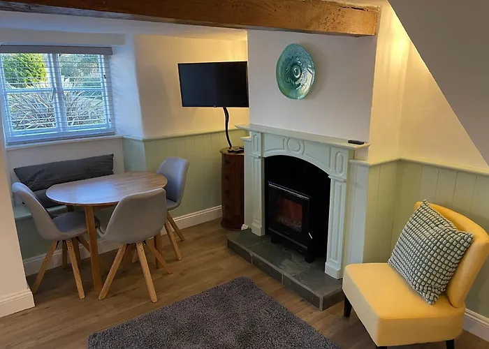 Blackbird Cottage